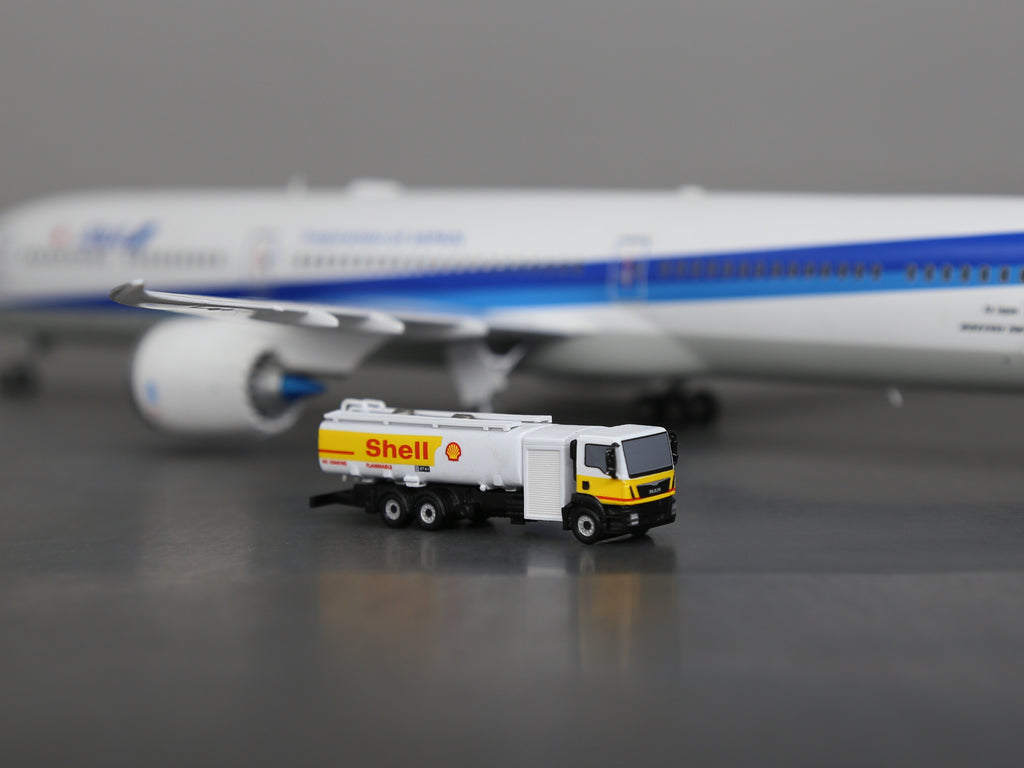 Scale 200 MAN single-axle Airport Gas refueler truck GSE printed Finished 3D Model