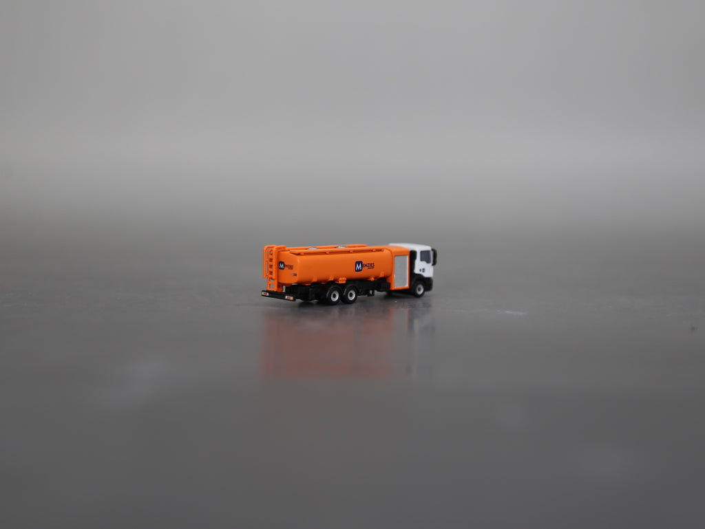 Scale 200 MAN single-axle Airport Menzies Gas refueler truck GSE printed Finished 3D Model