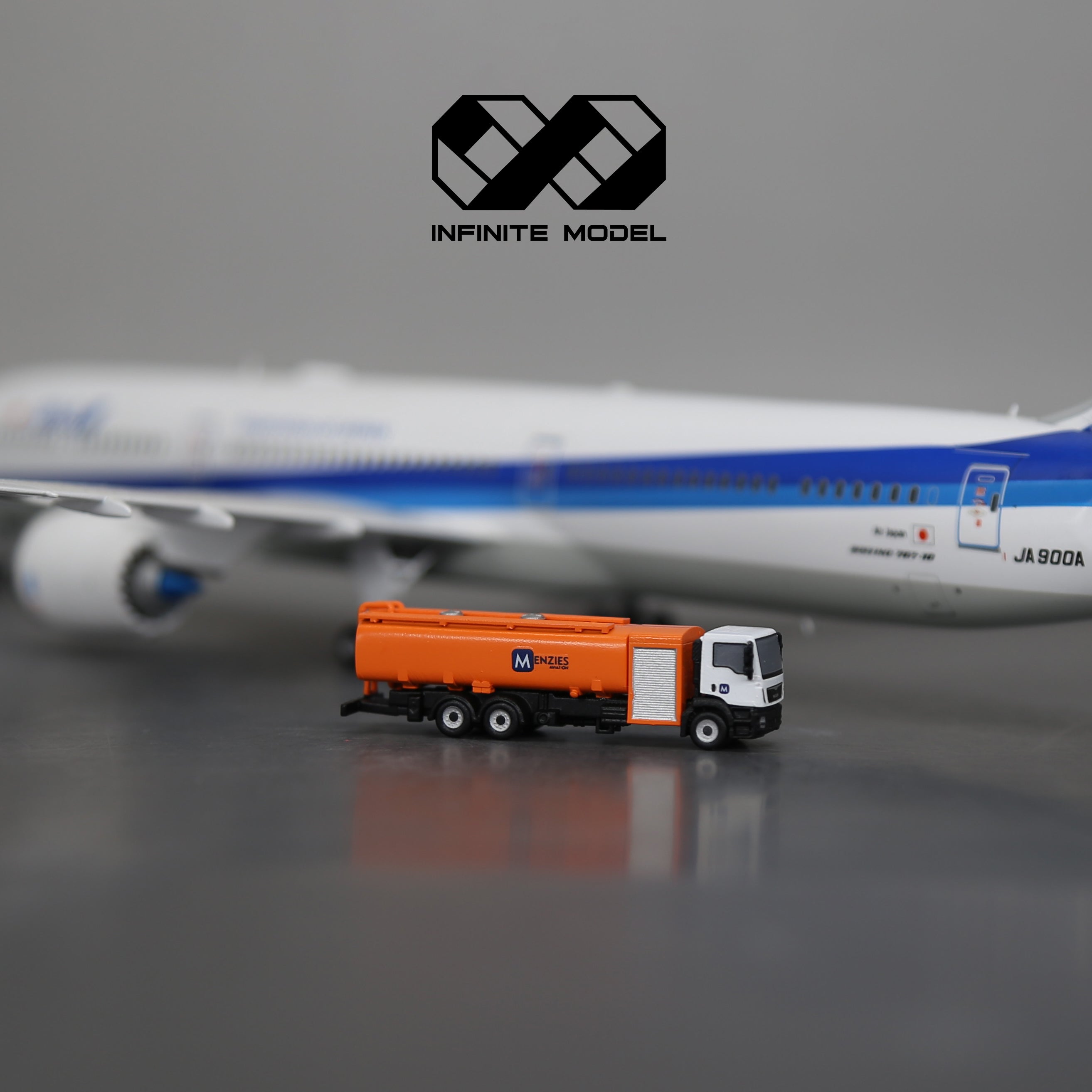Scale 200 MAN single-axle Airport Menzies Gas refueler truck GSE printed Finished 3D Model