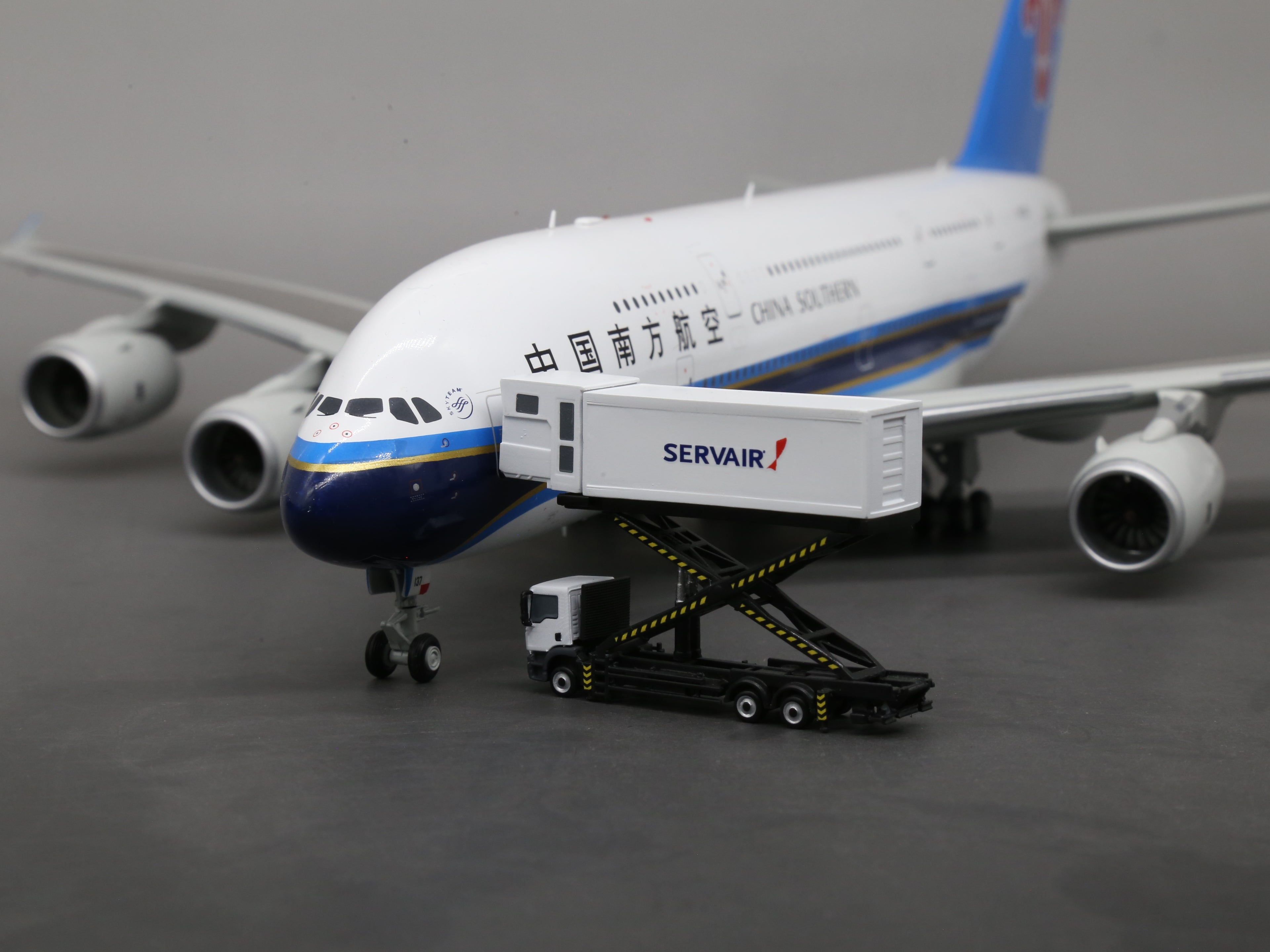 Scale 1:400/200/144 Airport Servair Catering truck handmade printed Finished 3D Model car