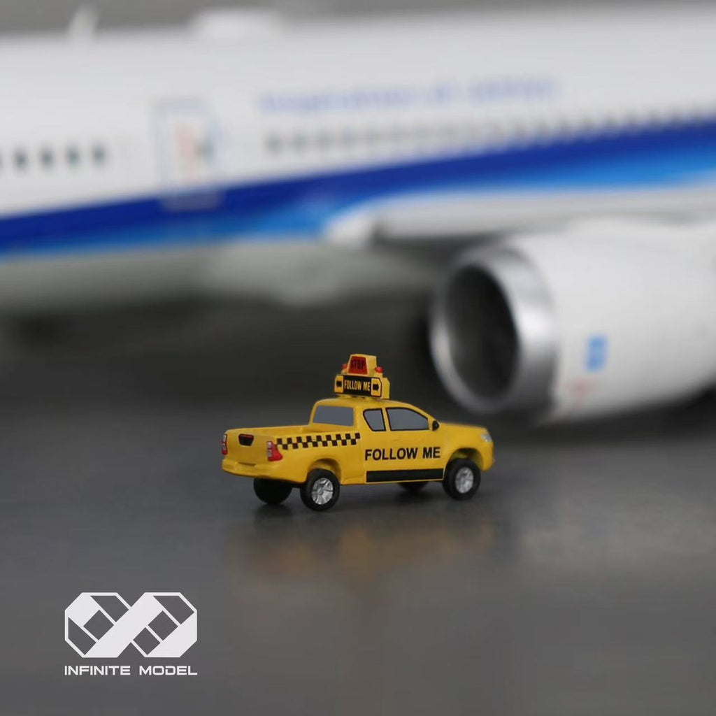 Scale 1/200 airport follow me car Painted Printed 3D Model