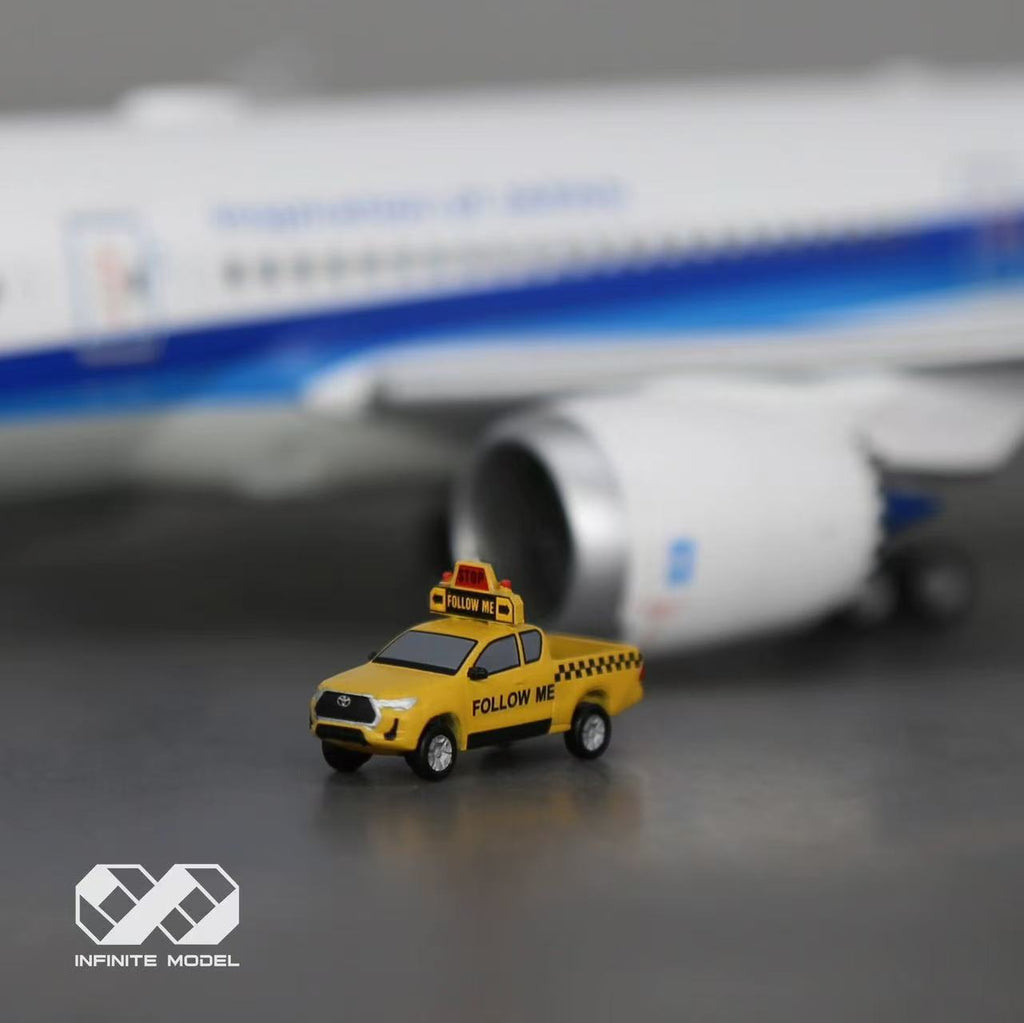Scale 1/200 airport follow me car Painted Printed 3D Model