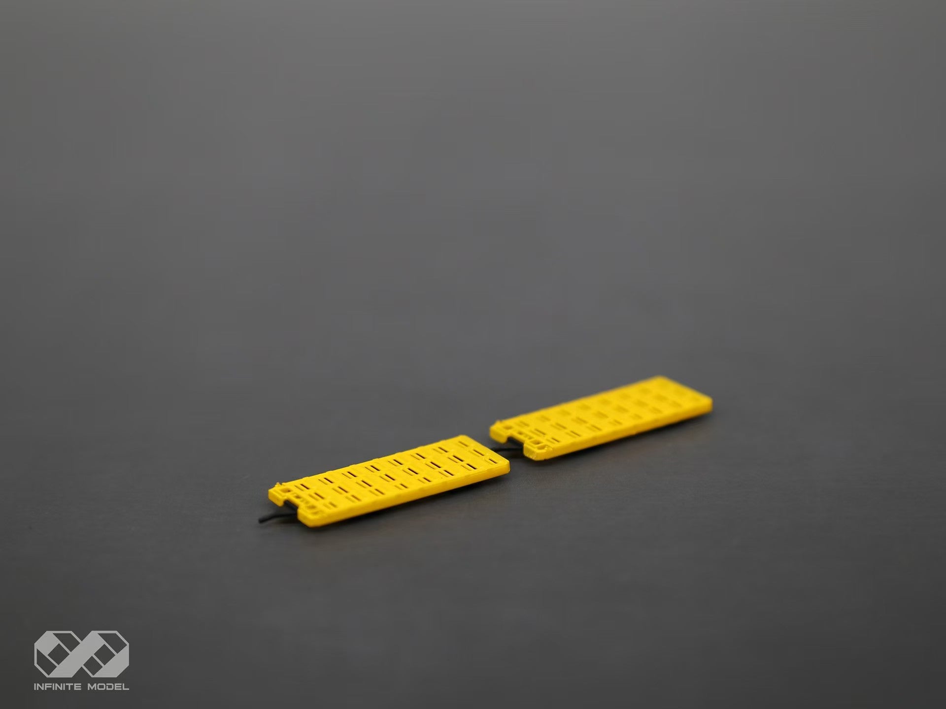 1/200 Airport service accesory long container dolly Finished printed 3D Model