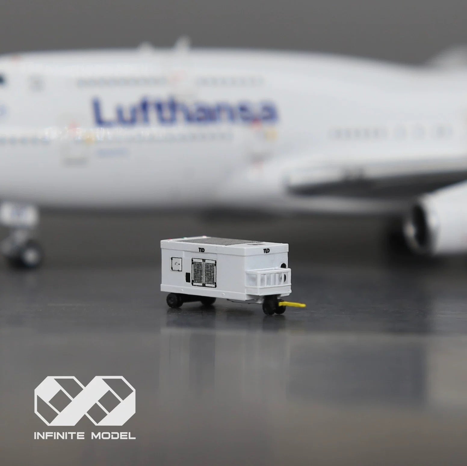 1/400 Airport TLD ACU-808 Air Conditioner Finished printed painted 3D Model