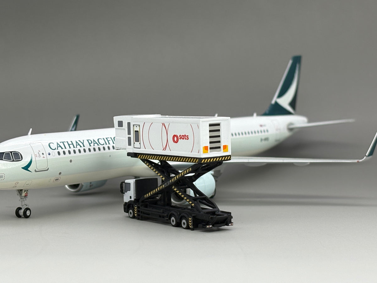 Scale 1:400/200 Airport SATS Catering truck printed Finished 3D Model car