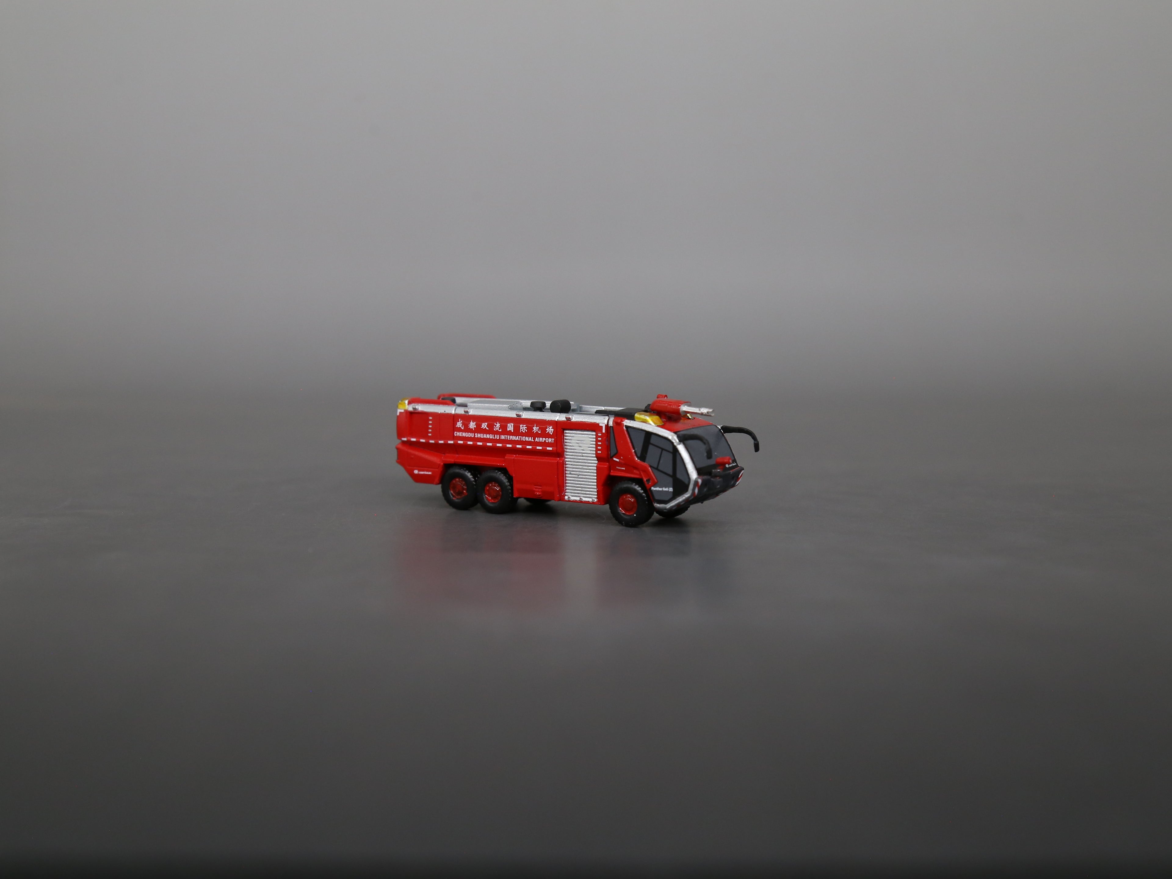 Scale 1/200 airport Panther 6x6 fire truck Painted Printed 3D Model