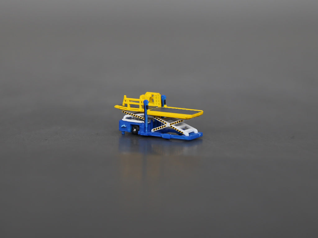 Scale 1:400 Blue trepel champ 70 airport cargo loader Finished Painted Printed 3D Model