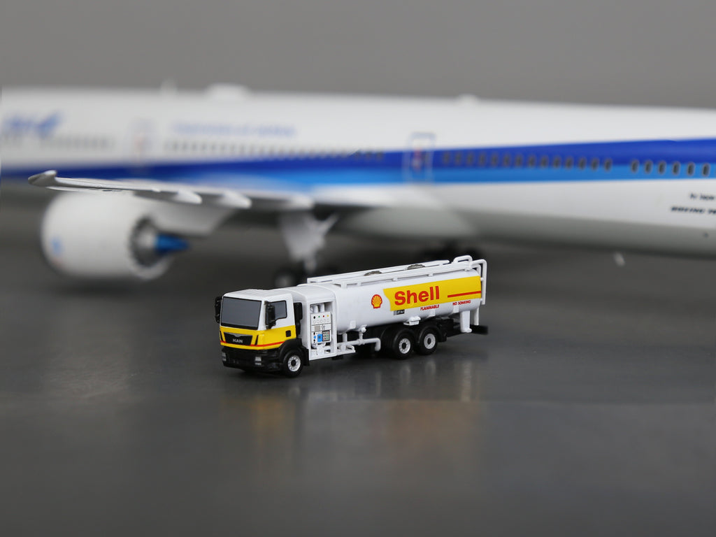 Scale 200 MAN single-axle Airport Gas refueler truck GSE printed Finished 3D Model