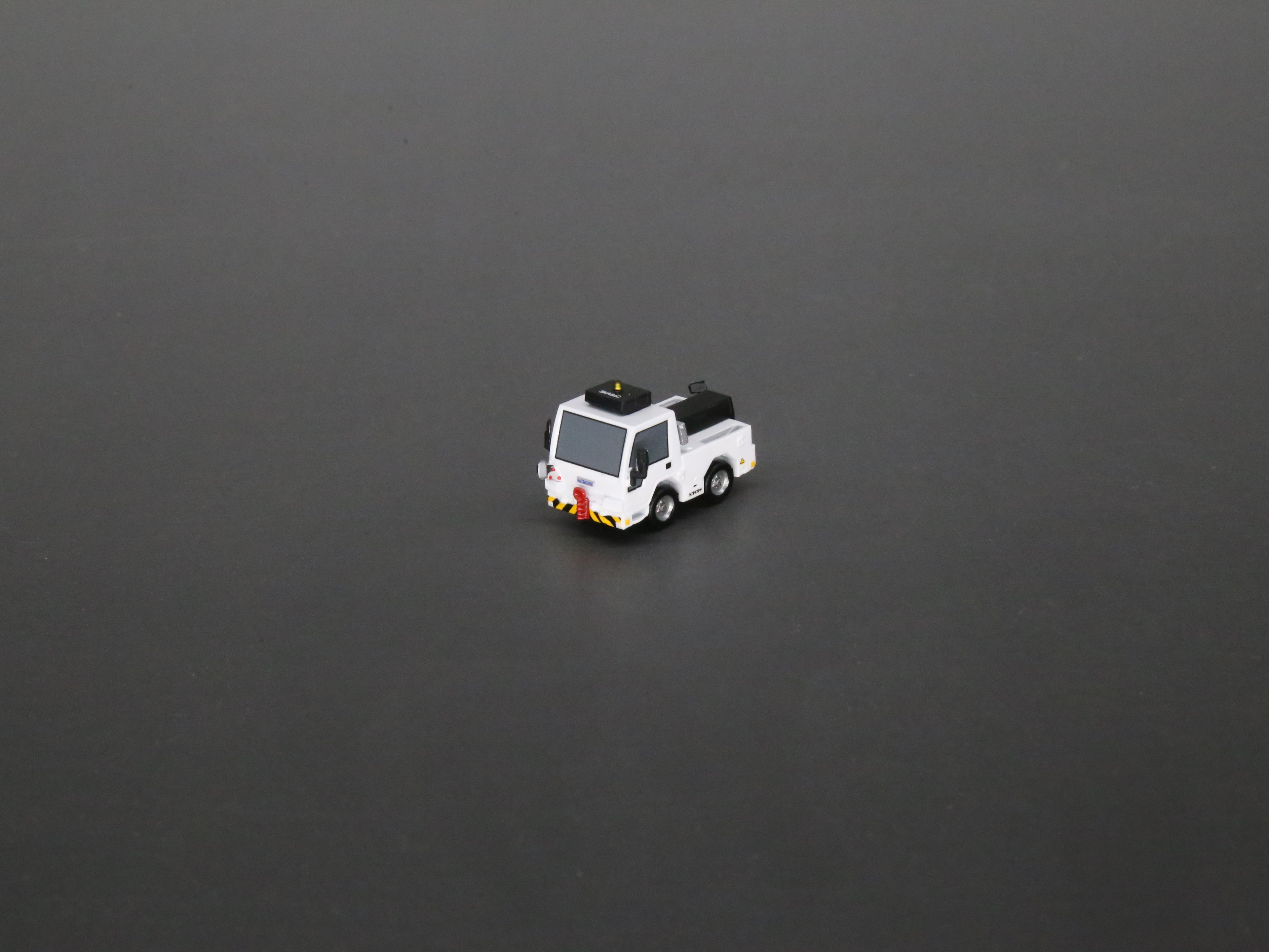 Scale 1/200 Airport F59 tug tractor Finished Painted Printed 3D Model