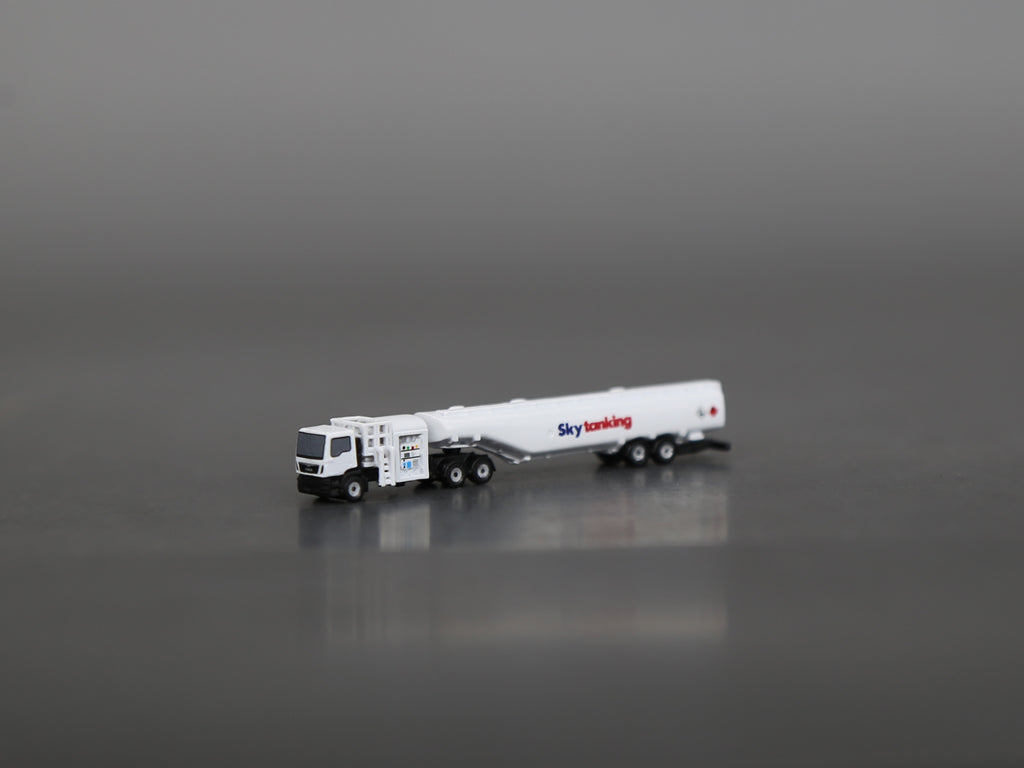 Scale 1:400 Mixed Airport GSE Bundle II – Finished 3D Printed Models