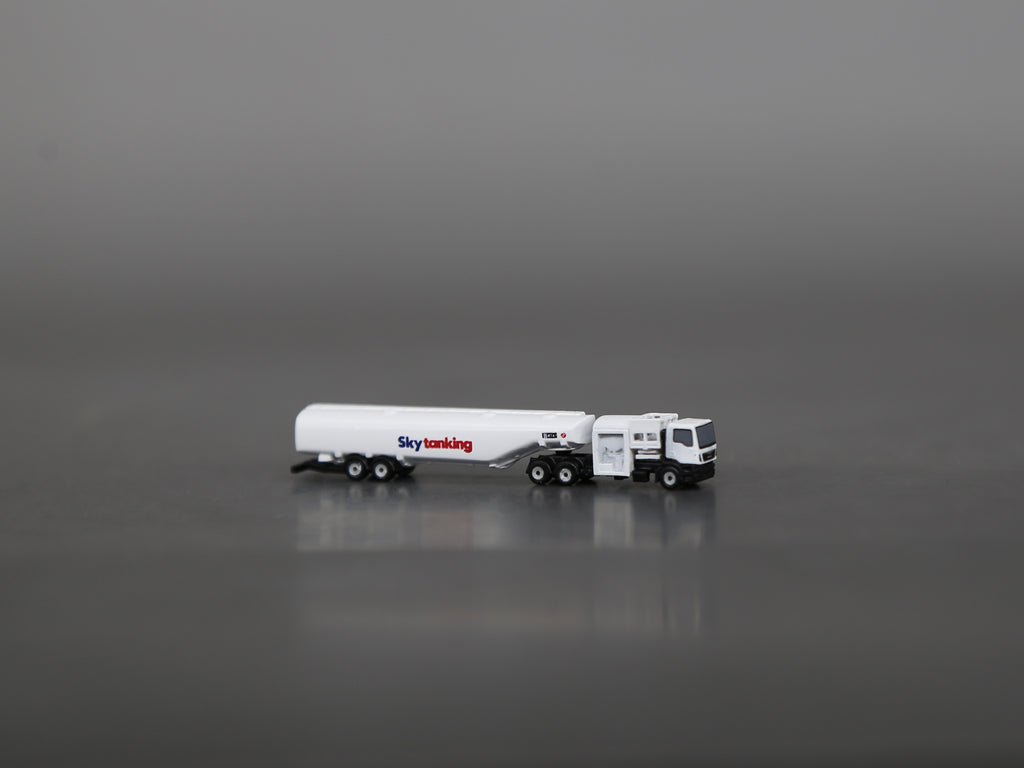 Scale 1:400 Mixed Fuel TRUCK AND F396 GSE Bundle – Finished 3D Printed Models