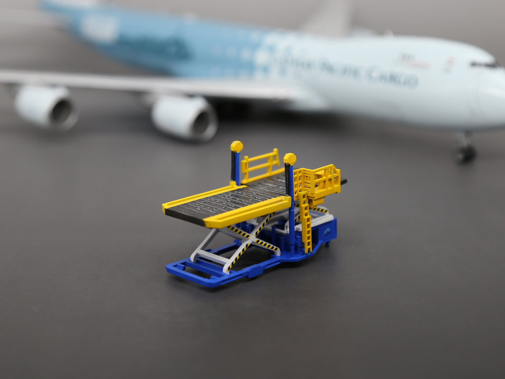 Scale 1:200/144 blue trepel champ70 airport cargo loader Finished Painted Printed 3D Model