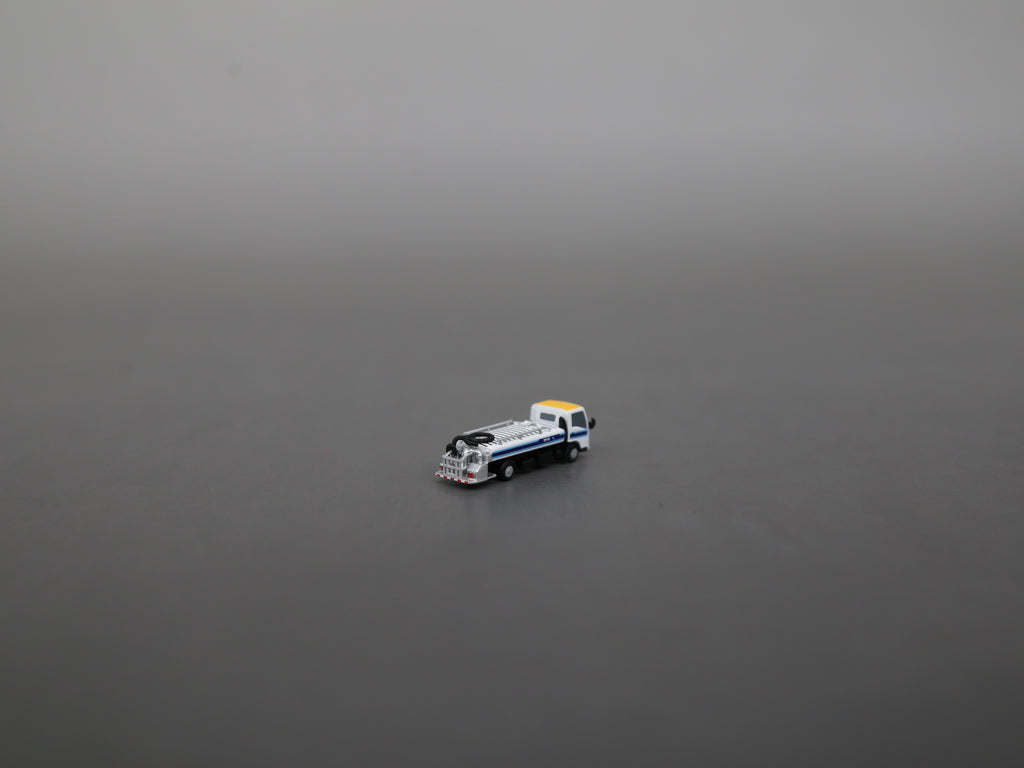 1/200 Airport ISUZU Lavatory Service Truck Finished printed 3D Model