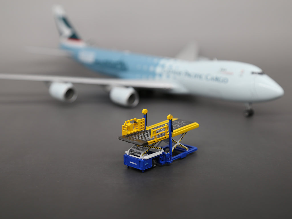 Scale 1:144 multiple trepel champ70 airport cargo loader Finished Painted Printed 3D Model