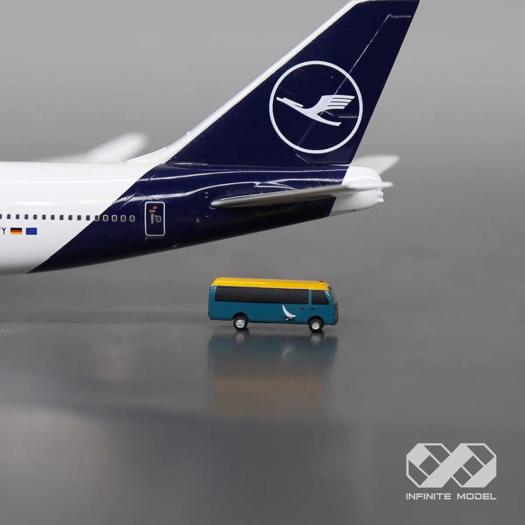 Scale 1:200 Cathy airport coaster vip car Finished Printed 3D Model