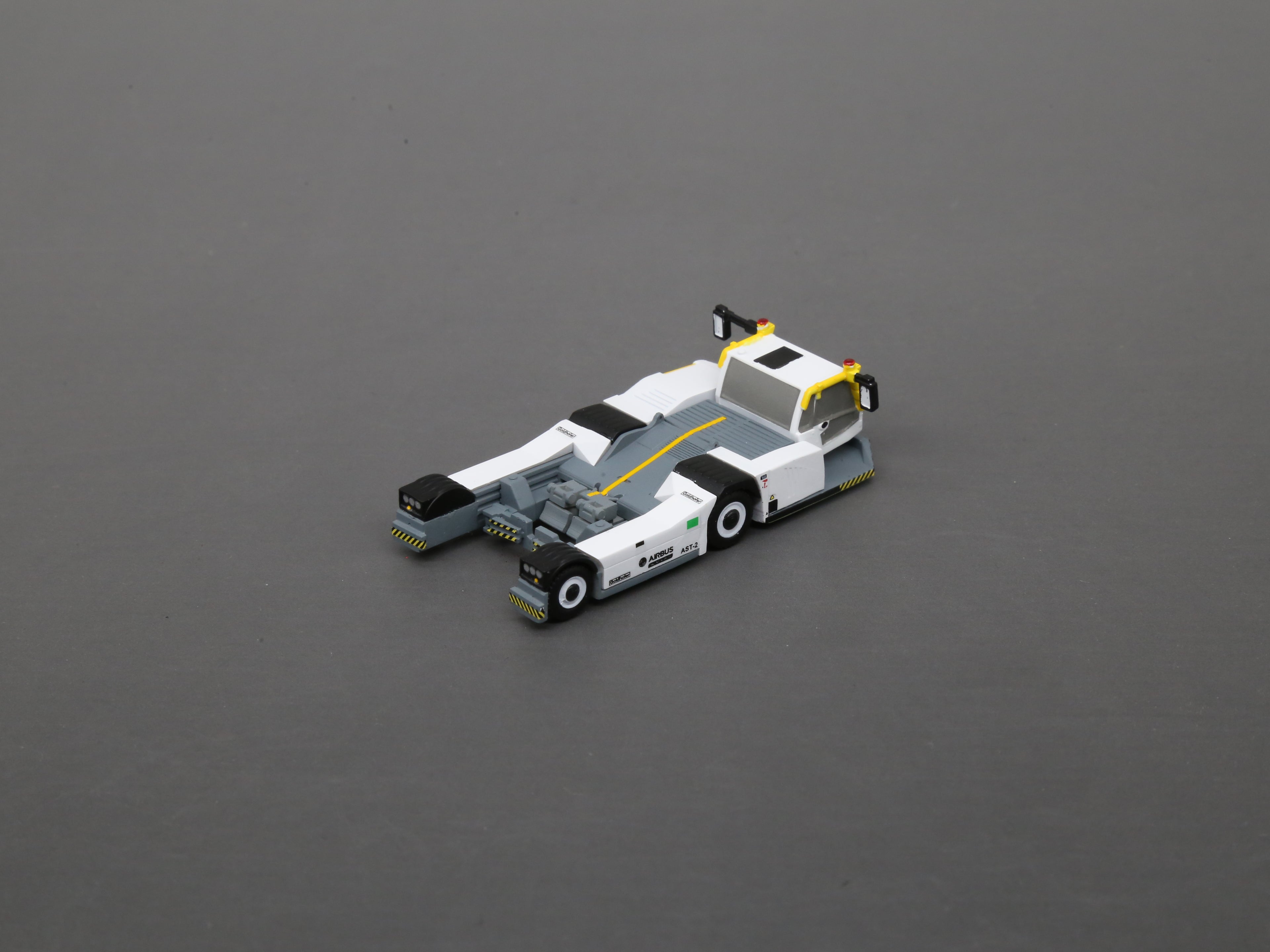 1/200 Airport AST-2 PX PHOENIX towbarless-tractor  Finished printed 3D Model