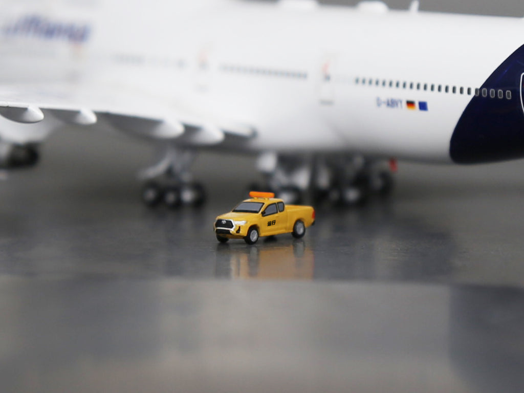 1/400 Airport Shuttle Bus Finished Printed 3D Model