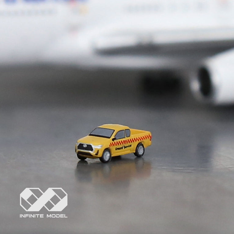 Scale 1/400 airport Ground service vehicle Painted Printed 3D Model