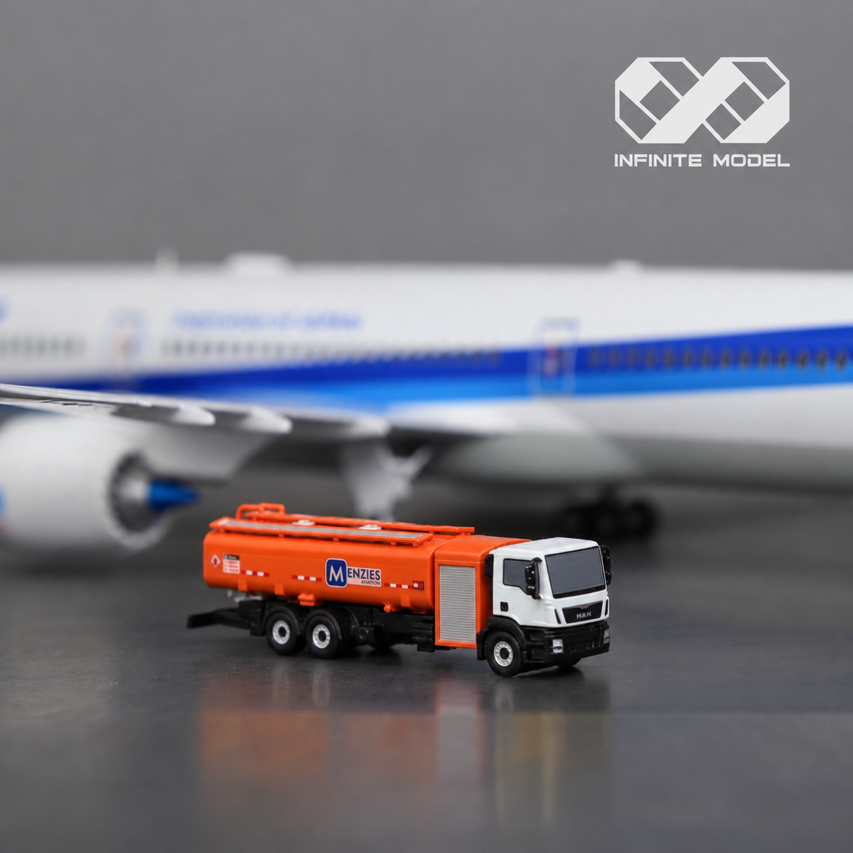 Scale 200 MAN single-axle Airport Menzies Gas refueler truck GSE printed Finished 3D Model