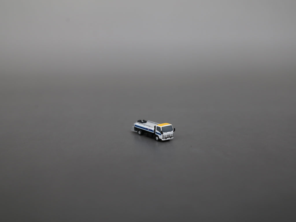 1/200 Airport ISUZU Lavatory Service Truck Finished printed 3D Model