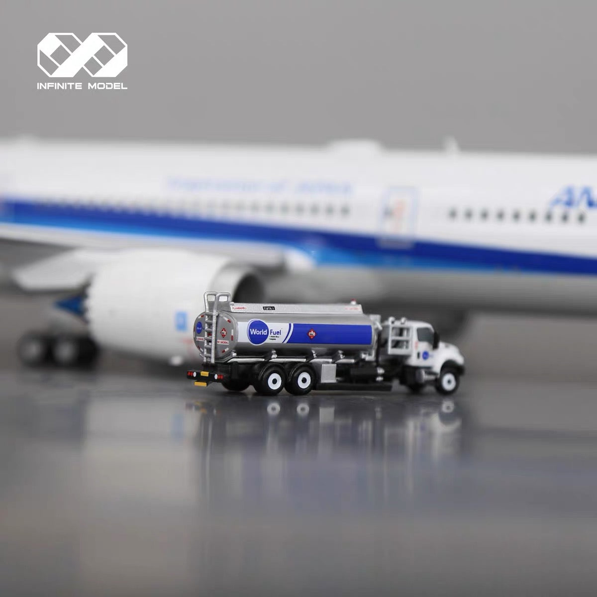 Scale 1:200 Sky Mark Aviation Refueling Vehicle World fuel services Finished Printed 3D Model