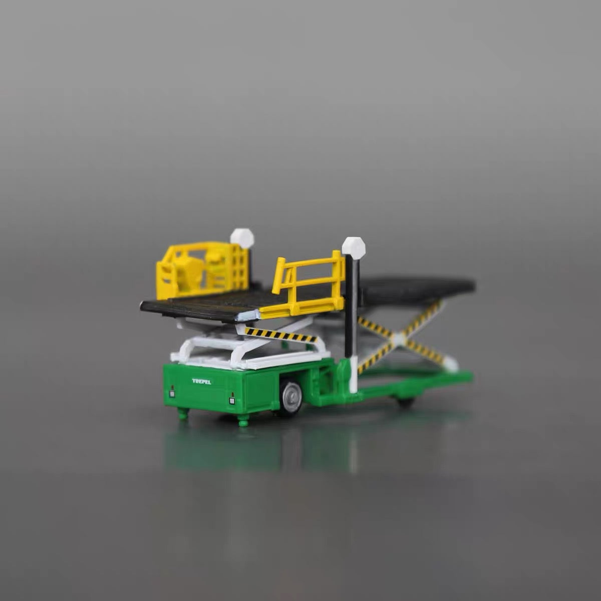 Scale 1:200/144 evergreen trepel champ70 airport cargo loader Finished Painted Printed 3D Model